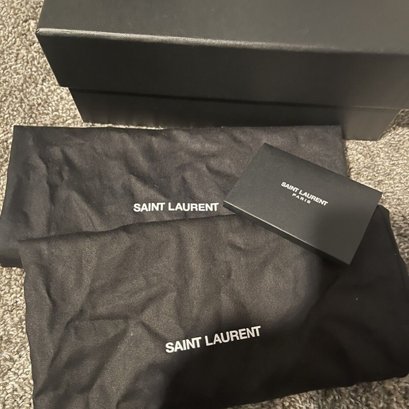 YVES SAINT LAURENT BLACK OPYUM 110 HEEL ANKLE STRAP IN PATENT LEATHER - Picture 14 of 16